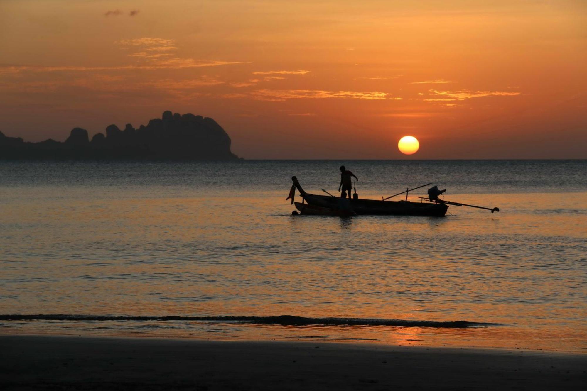 สุกร อันดามัน บีช รีสอร์ท เกาะสุกร ภายนอก รูปภาพ